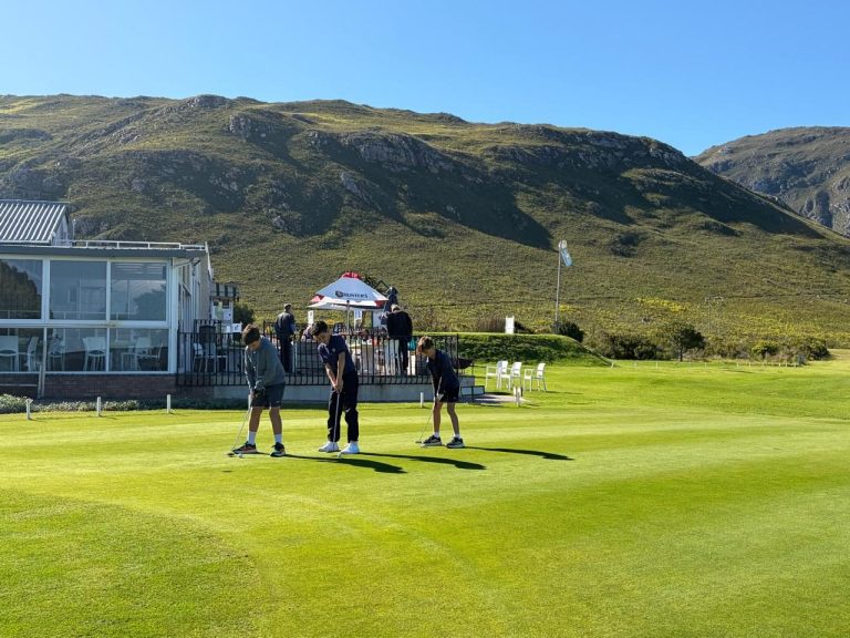 Swing sharpening at Kleinmond